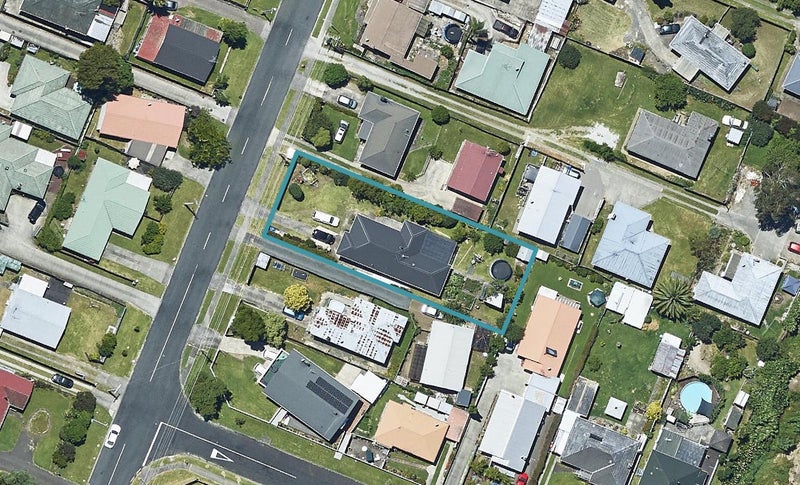 50 Coopers Road, Gate Pa, Tauranga - Carousel 1