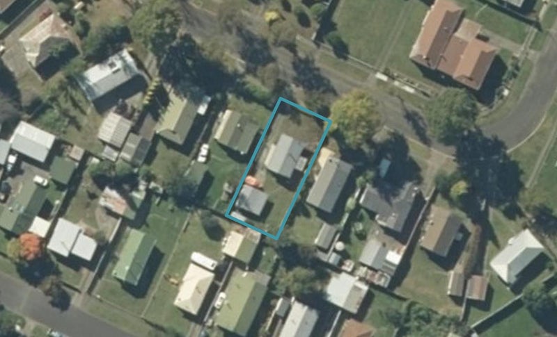 16 Paekiri Street, Turangi - Carousel 1