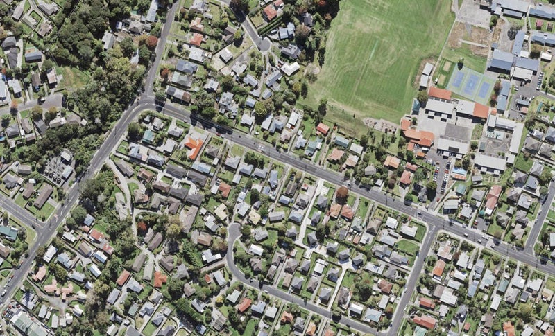 56 St Leonards Road, Kelston, Auckland - Carousel 1