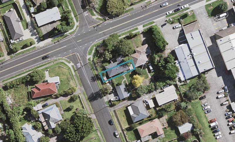 2D Fields Road, Manurewa, Auckland - Carousel 1