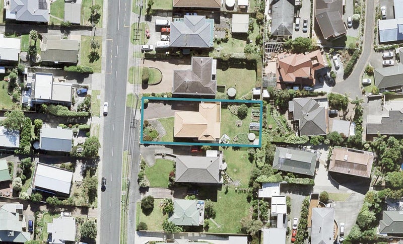 83 Stanmore Bay Road, Stanmore Bay, Whangaparaoa - Carousel 1