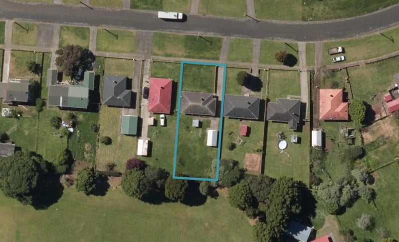7 Mckinnon Crescent, Otangarei, Whangarei - Carousel 1