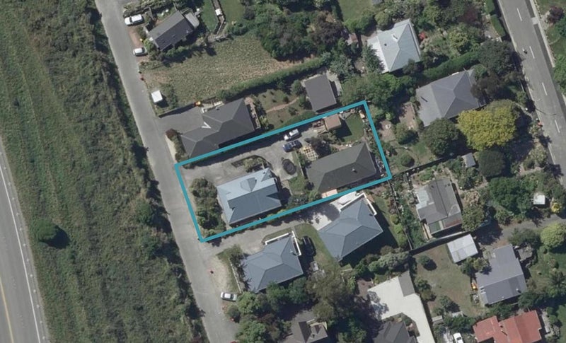 1/41 Flinders Road, Heathcote Valley, Christchurch - Carousel 1
