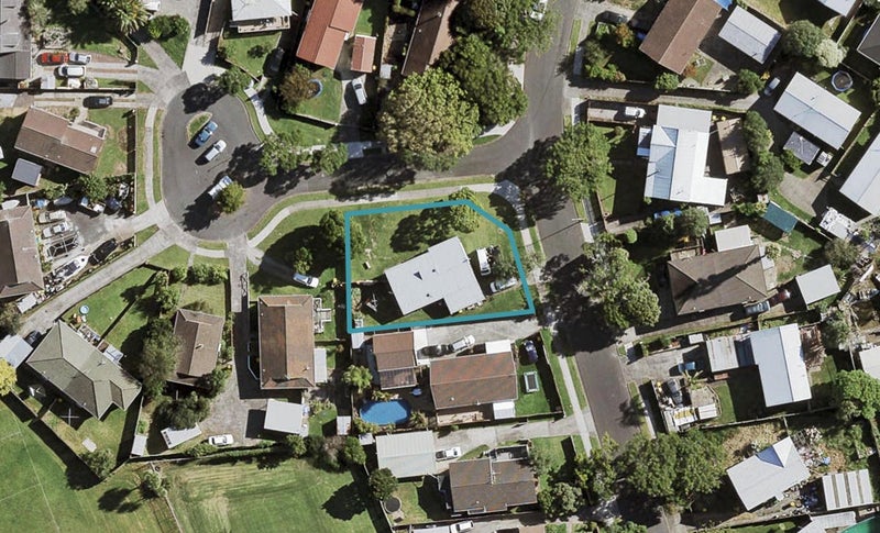 7 Trounson Avenue, Clendon Park, Auckland - Carousel 1