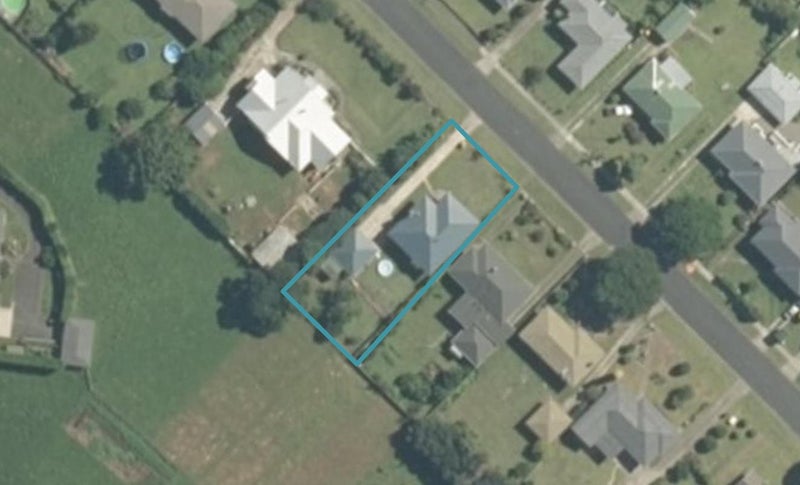 10 Churchill Avenue, Te Aroha, Te Aroha - Carousel 1