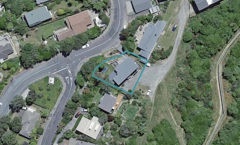 17 Croydon Street, Karori, Wellington - Carousel 1