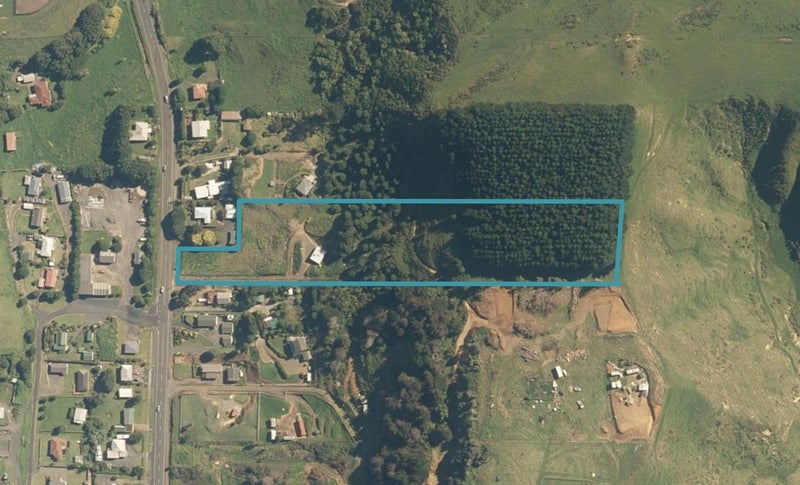 5467 State Highway 3, Mōkau - Carousel 1