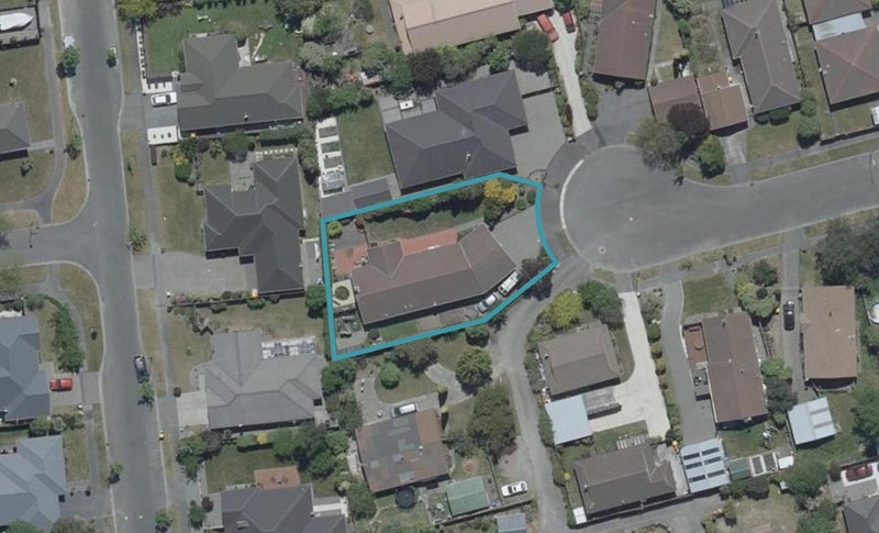 10 Lydbury Place, Parklands, Christchurch - Carousel 1