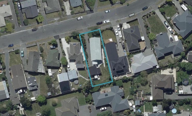 12 Clarevale Street, Burwood, Christchurch - Carousel 1