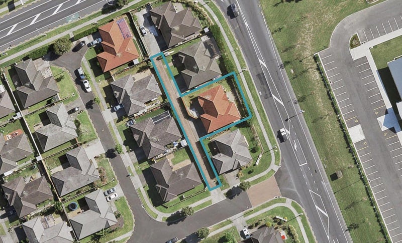 3 Sarteano Drive, Manurewa, Auckland - Carousel 1