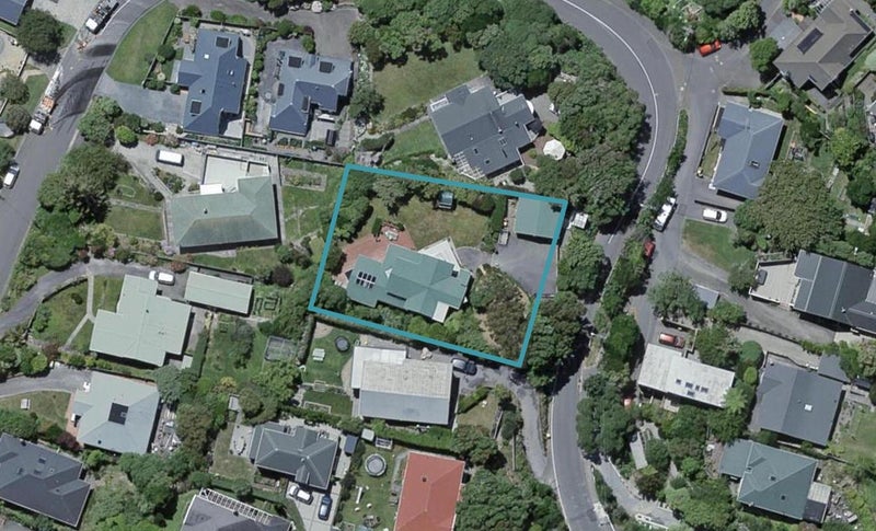 16 Crofton Road, Ngaio, Wellington - Carousel 1