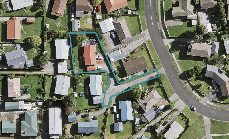 7 Melleray Place, Randwick Park, Auckland - Carousel 1