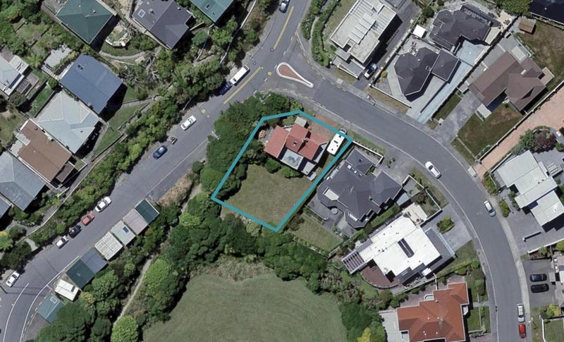 2 Treasure Grove, Hataitai, Wellington - Carousel 1