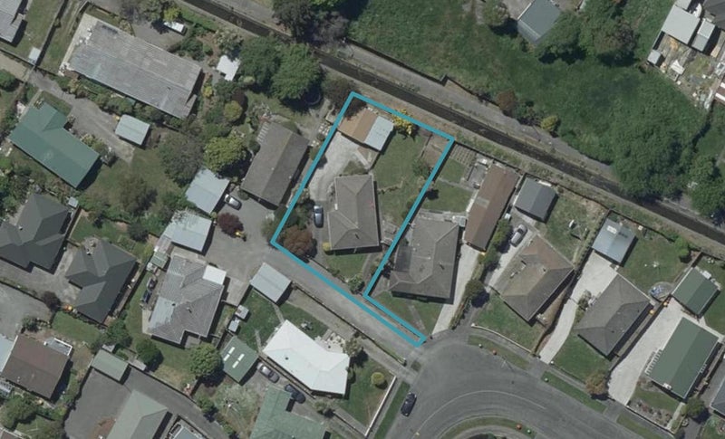 56 Frensham Crescent, Woolston, Christchurch - Carousel 1
