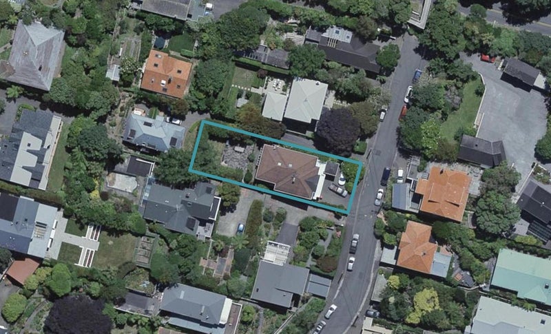 15 Lower Watt Street, Wadestown, Wellington - Carousel 1