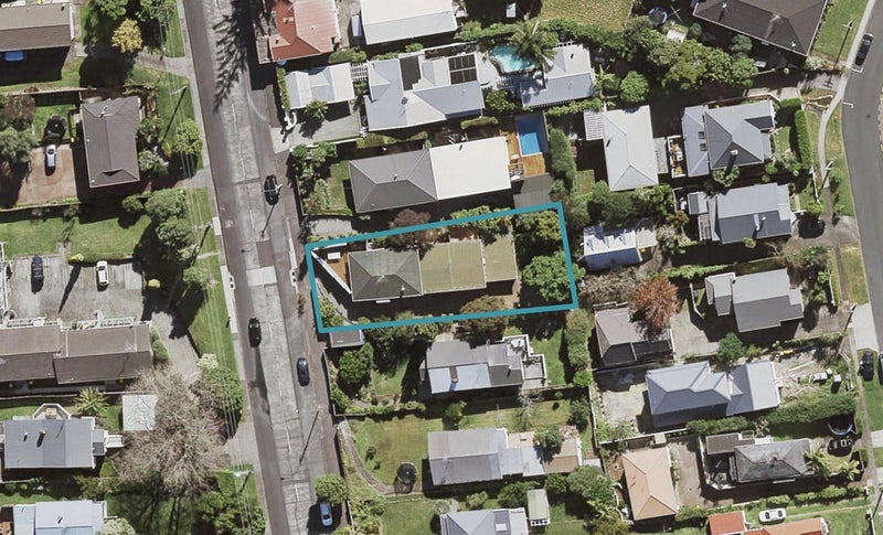 1/165 Queen Street, Northcote Point, Auckland - Carousel 1