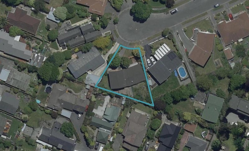 17 Lombard Place, Avonhead, Christchurch - Carousel 1