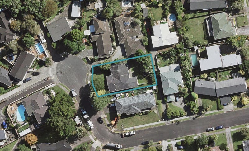 7 Freshney Place, Hillpark, Auckland - Carousel 1