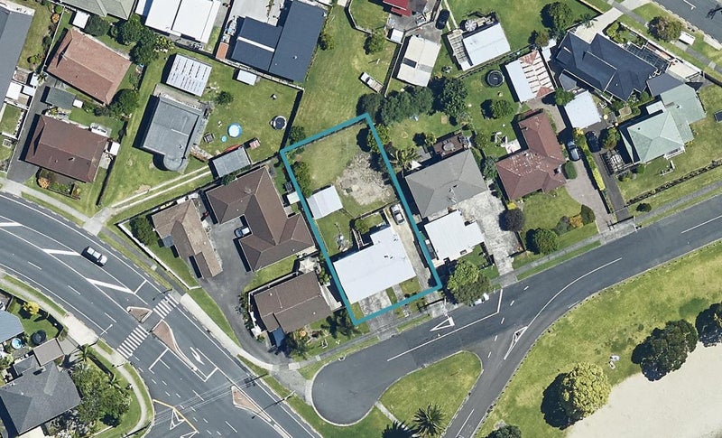 27 Maxwells Road, Otumoetai, Tauranga - Carousel 1