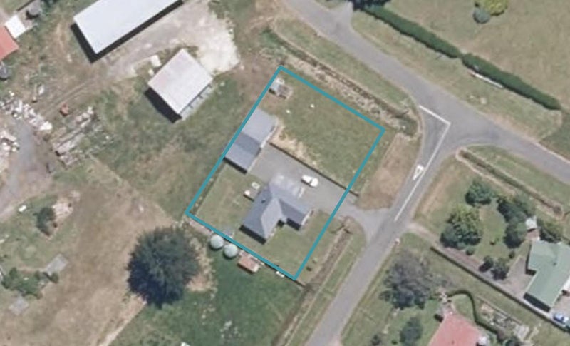 11 Ross Street, Dannevirke - Carousel 1