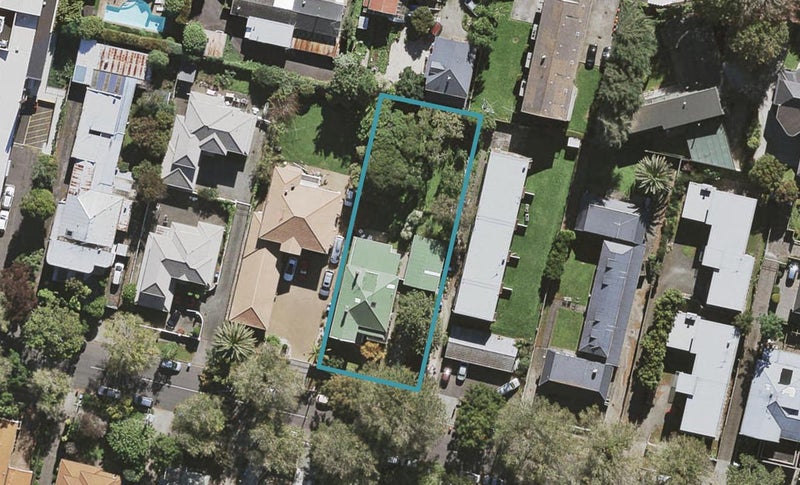 17 Bracken Avenue, Epsom, Auckland - Carousel 1
