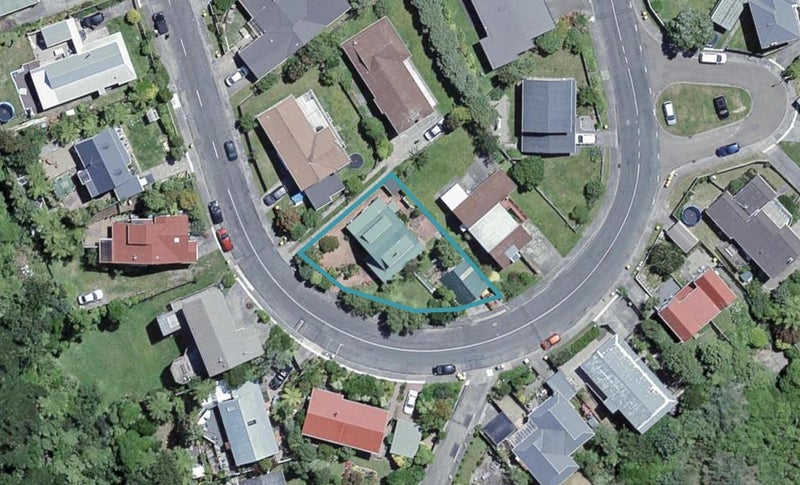 74 Thurleigh Grove, Karori, Wellington - Carousel 1