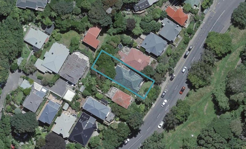 88 Glenmore Street, Northland, Wellington - Carousel 1
