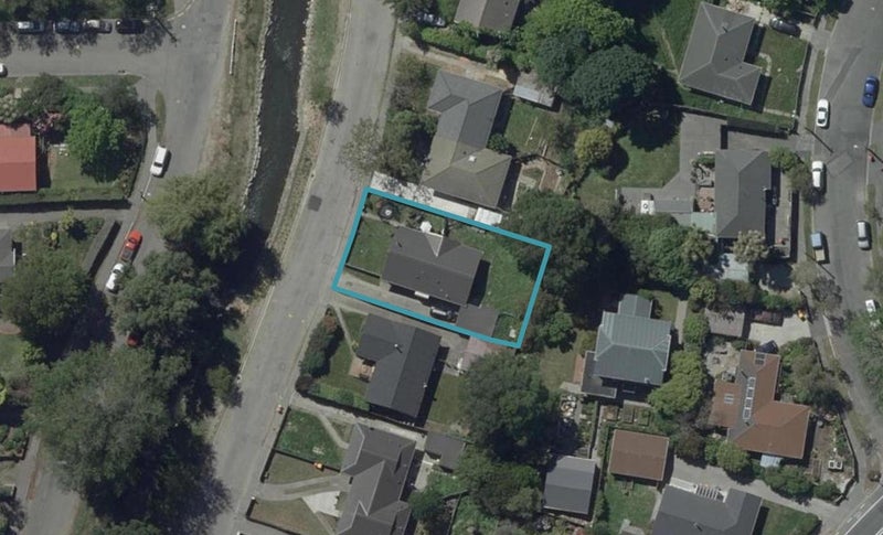 44 Palatine Terrace, Saint Martins, Christchurch - Carousel 1