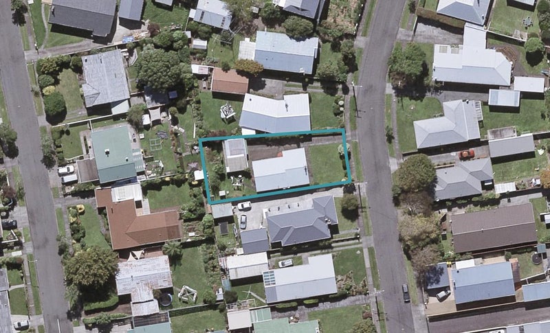 12 Manu Crescent, Upper Vogeltown, New Plymouth - Carousel 1