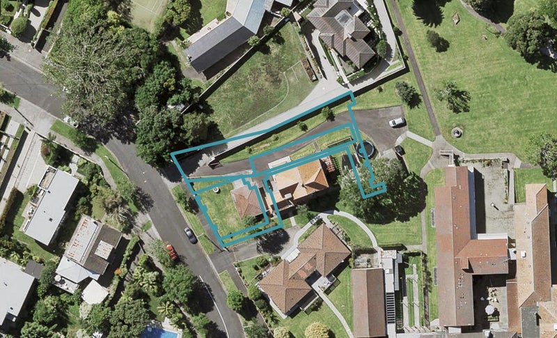 54D Selwyn Avenue, Mission Bay, Auckland - Carousel 1