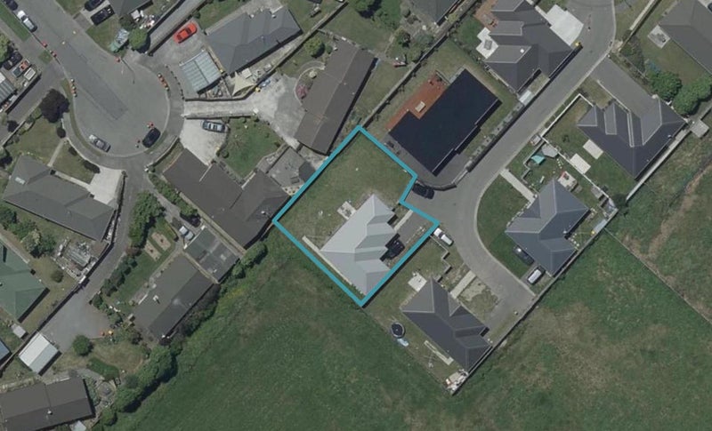 12 Munich Place, Bromley, Christchurch - Carousel 1