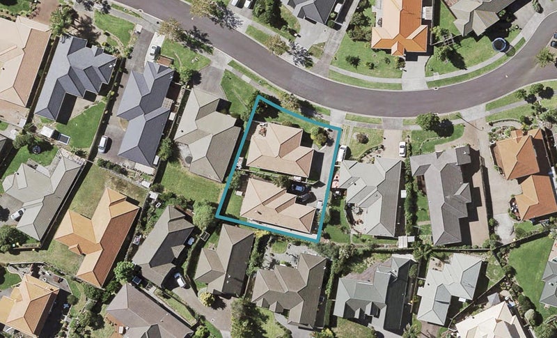 1/13 Ardagh Place, Dannemora, Auckland - Carousel 1