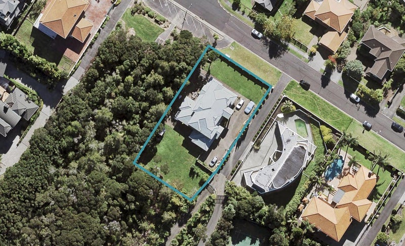 97 Onetaunga Road, Chatswood, Auckland - Carousel 1