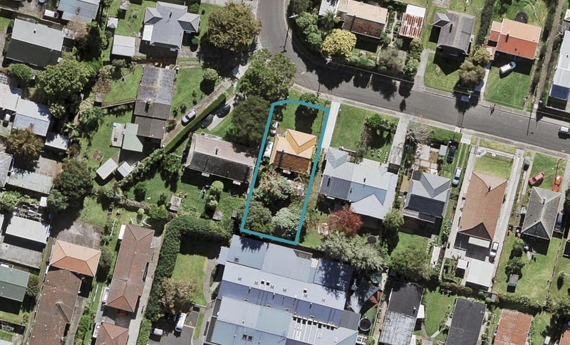 18 Shorwell Street, Sandringham, Auckland - Carousel 1