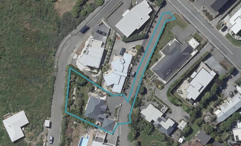 3 Gazelle Lane, Redcliffs, Christchurch - Carousel 1