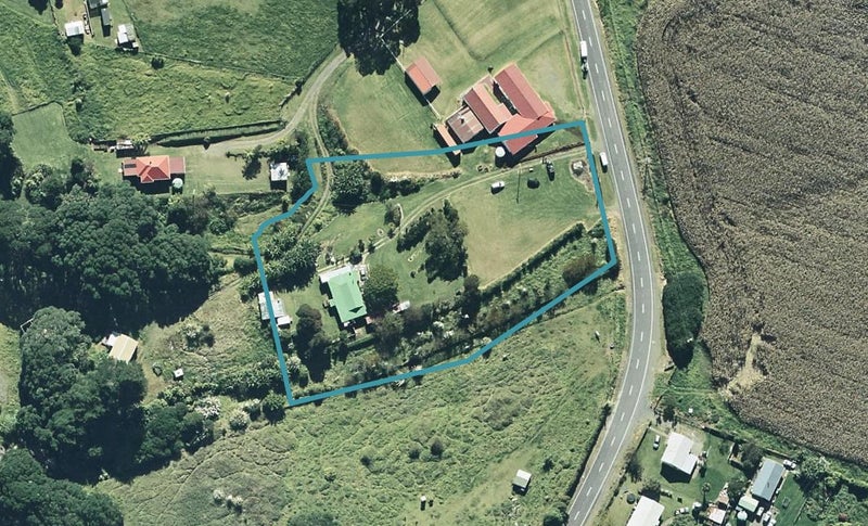 7071 State Highway 35, Te Kaha, Opotiki - Carousel 1