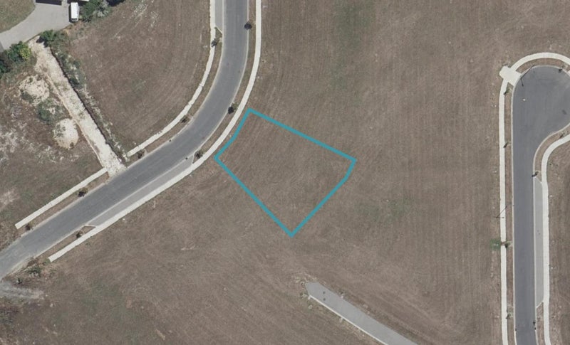 39 The Meadows Drive, Flagstaff, Hamilton - Carousel 1