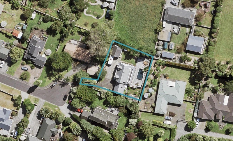 7 Vintners Close, Huapai, Kumeu - Carousel 1