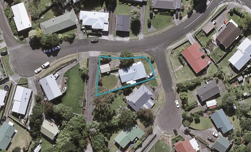 2 Ross Place, Blagdon, New Plymouth - Carousel 1