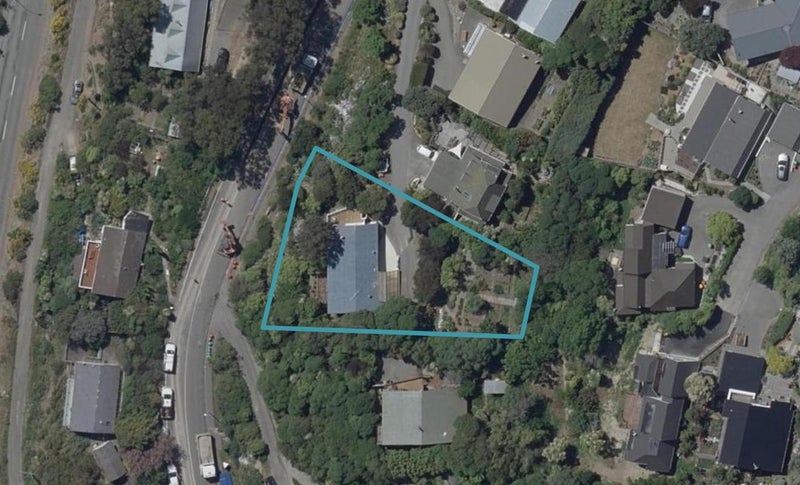 18 Cannon Hill Crescent, Mount Pleasant, Christchurch - Carousel 1