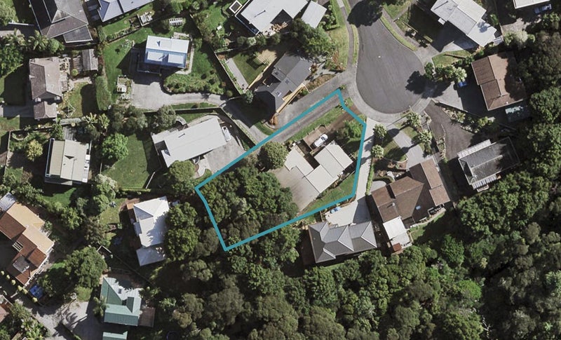 13 Cantua Close, Totara Heights, Auckland - Carousel 1