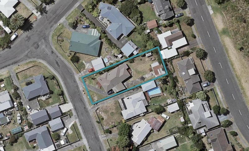 1 Winton Street, Paraparaumu Beach, Paraparaumu - Carousel 1