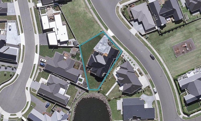 63 Links Drive, Waiwhakaiho, New Plymouth - Carousel 1
