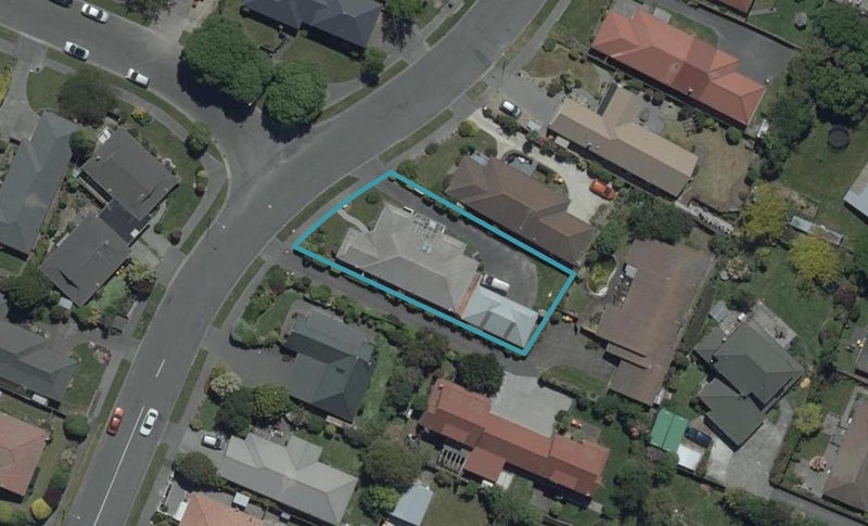 12 Westgrove Avenue, Avonhead, Christchurch - Carousel 1