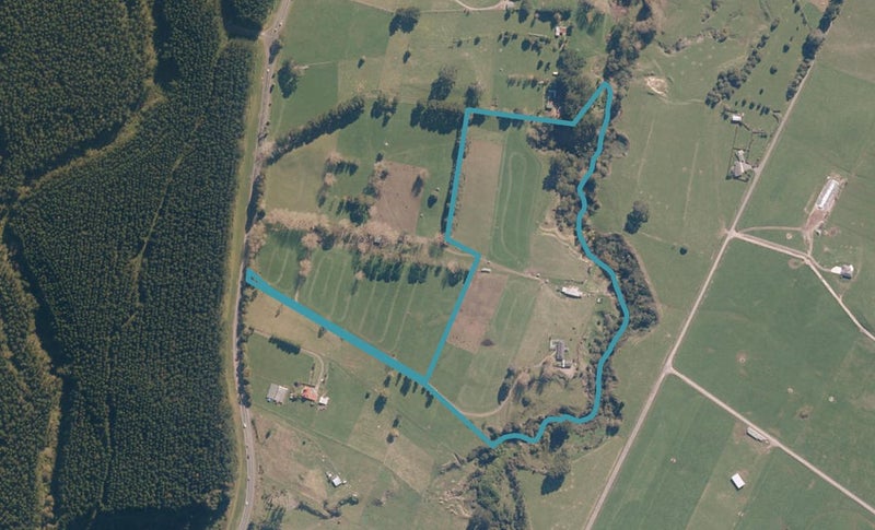 6415 State Highway 1, Atiamuri - Carousel 1
