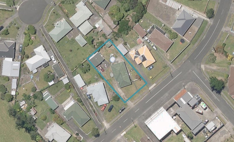 59 Talbot Street, Whanganui East, Whanganui - Carousel 1