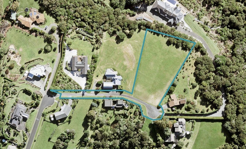 20 Kotare Place, Sandspit, Warkworth - Carousel 1