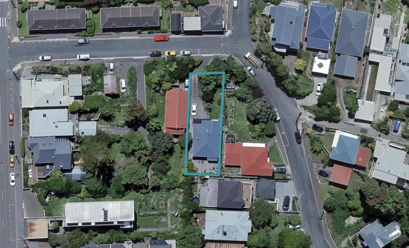 35 Dorking Road, Brooklyn, Wellington - Carousel 1