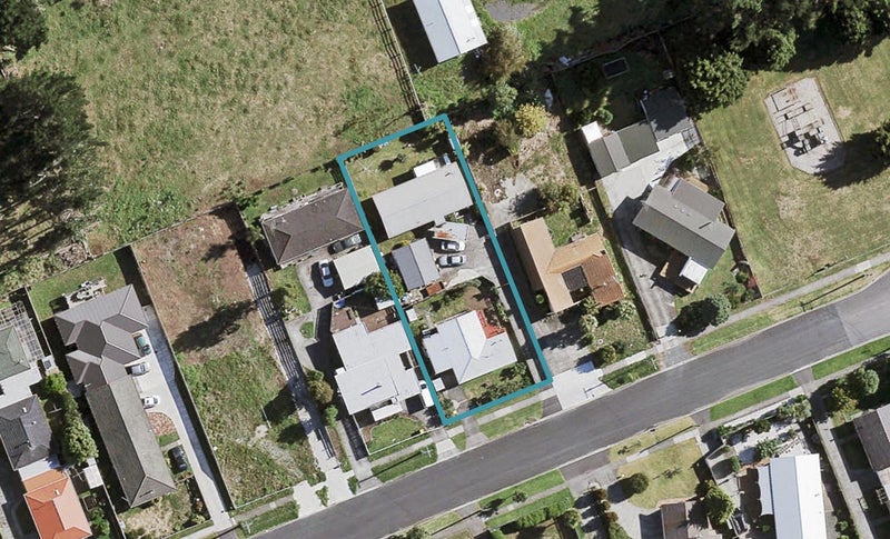 1/44 Berwyn Avenue, Takanini, Auckland - Carousel 1