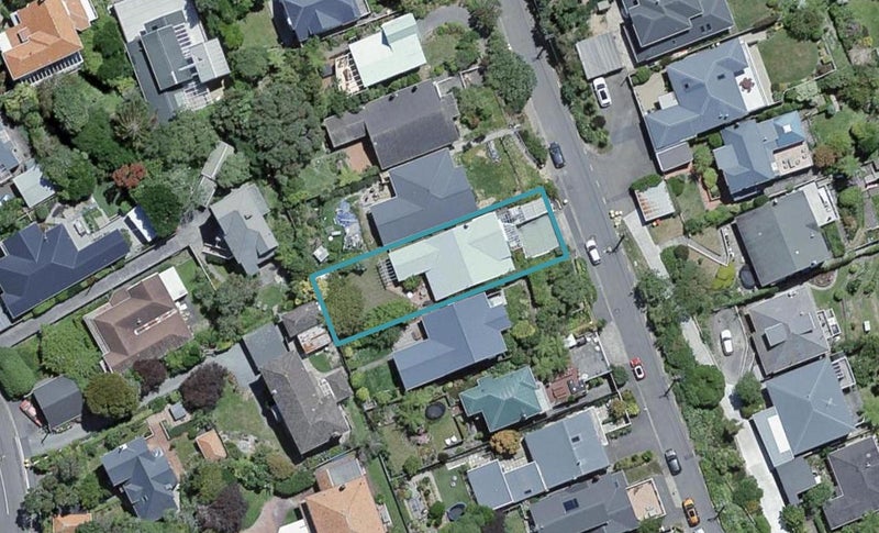 52 Ponsonby Road, Karori, Wellington - Carousel 1